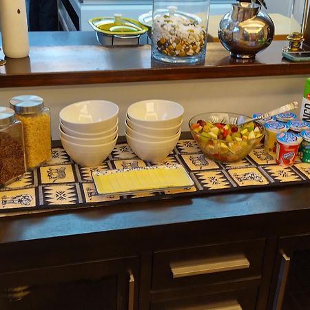 Florances Rest House Nairobi Ngoại thất bức ảnh