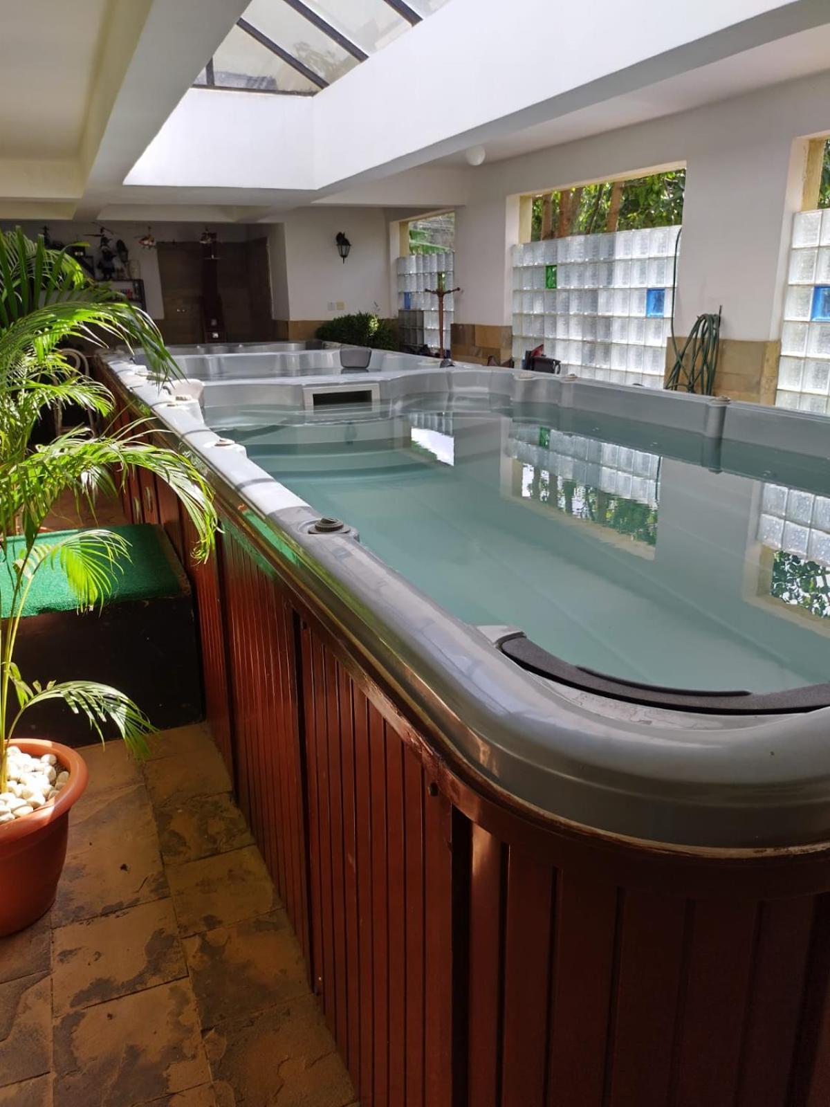 Florances Rest House Nairobi Ngoại thất bức ảnh