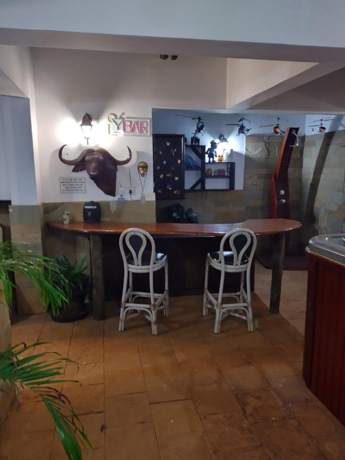 Florances Rest House Nairobi Ngoại thất bức ảnh