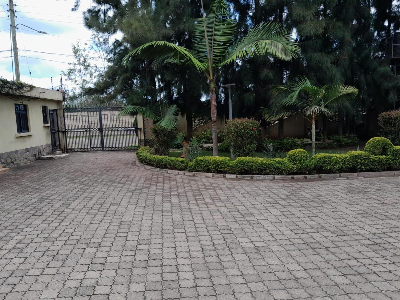 Florances Rest House Nairobi Ngoại thất bức ảnh